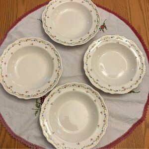 Vintage Steuben White salad/soup Plates with Floral Accents and gold rim
